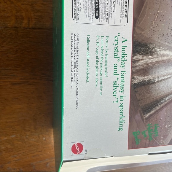 NIB Barbie Special Edition Doll 1992 in Silver Sparkling Gown - Picture 3 of 8